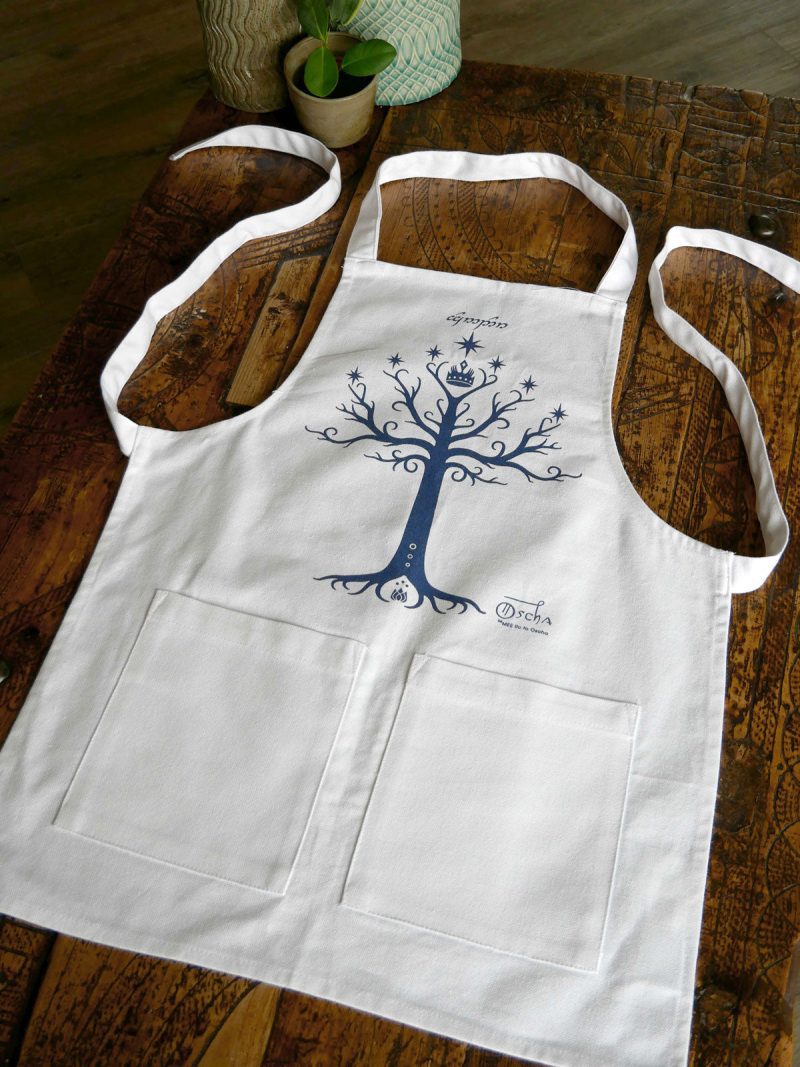 Ancients of Gondor Oscha Kids Apron 1 d0f51192 08d8 41ce 9457 ebf57dcdbd48