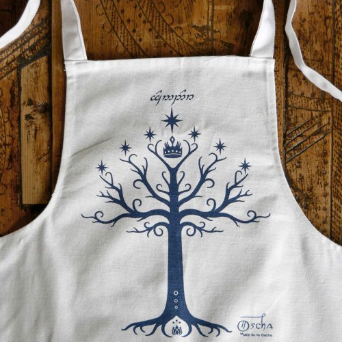 Ancients of Gondor Oscha Kids Apron 2 dad8377b d7ce 413b bd1a 61c9f4504998