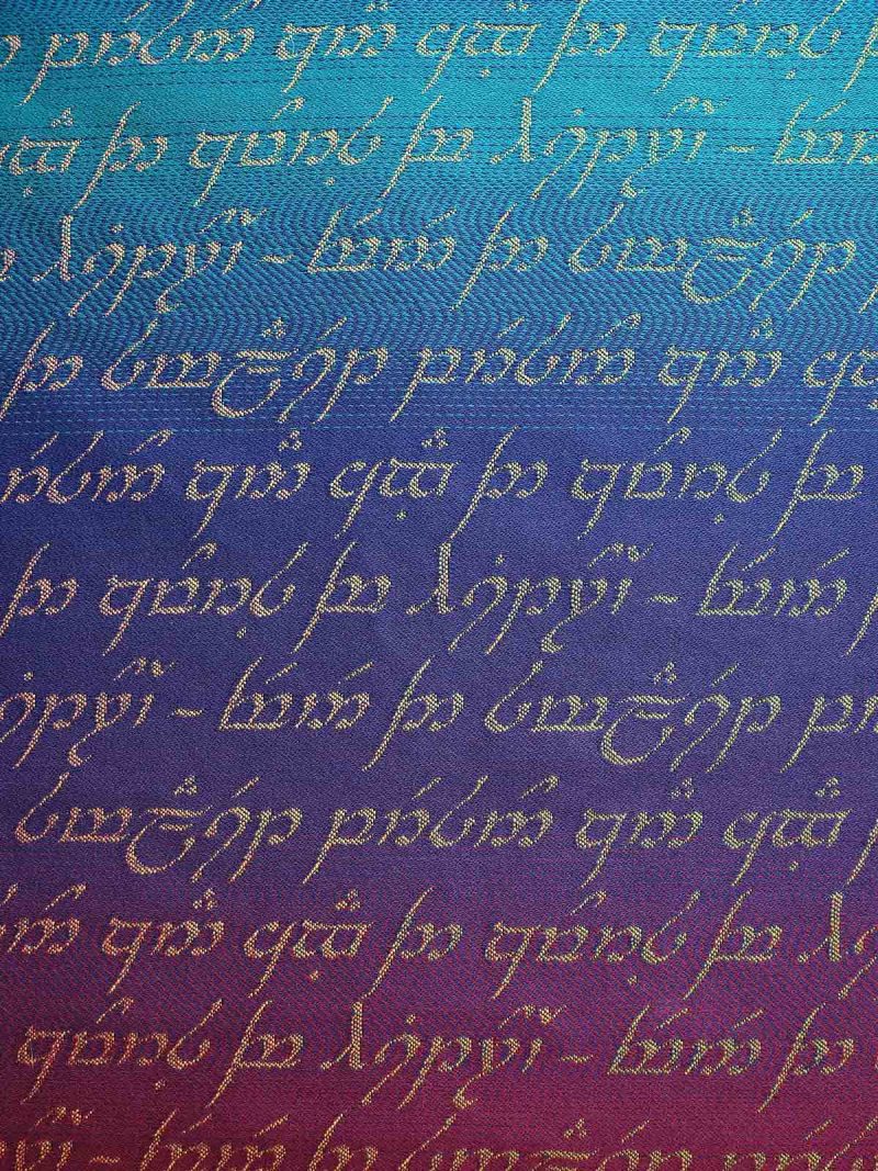 Legends of Frodo Dreme Baby Wrap Close Up 3