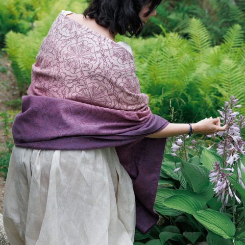 Lothlorien Damask Oscha Lord of the Rings Shawl Wrap 3