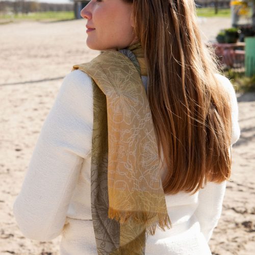 Lothlorien Sunbeam Scarf Oscha 2