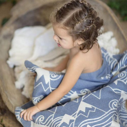 Misty Mountains Hith Baby Blanket Hem Oscha 3