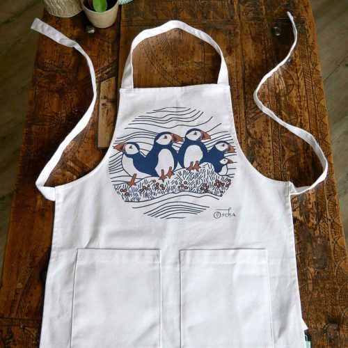 Puffins Circus Oscha Kids Apron 1 33ca8c56 6243 4d31 bf6d 7bcd649c7cca