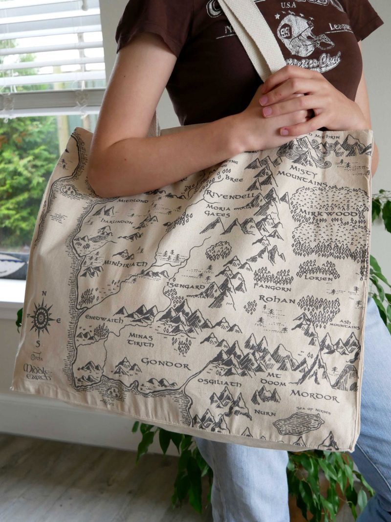 Realm of Middle Earth Oscha Slings Large Eco Tote Bag 4