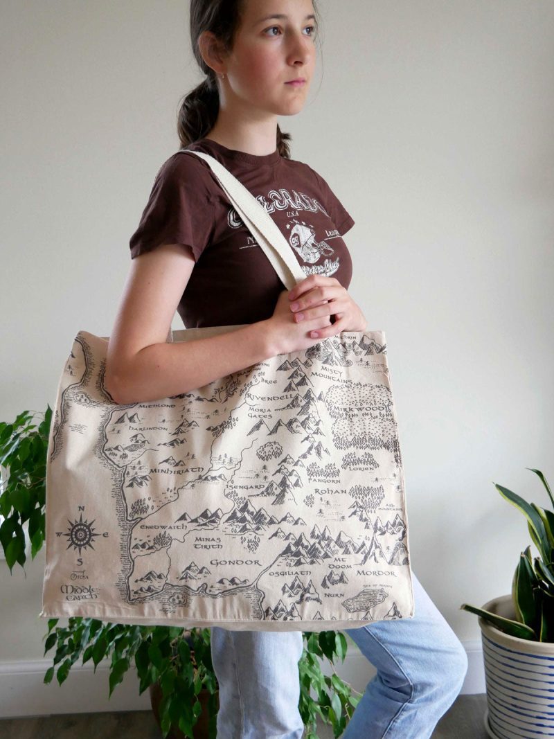 Realm of Middle Earth Oscha Slings Large Eco Tote Bag 5