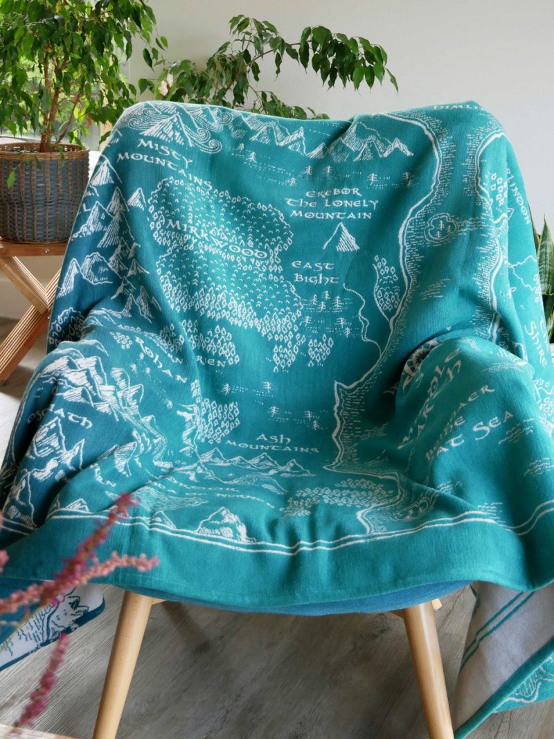 Realm of Middle earth Moonlit Oscha throw 4