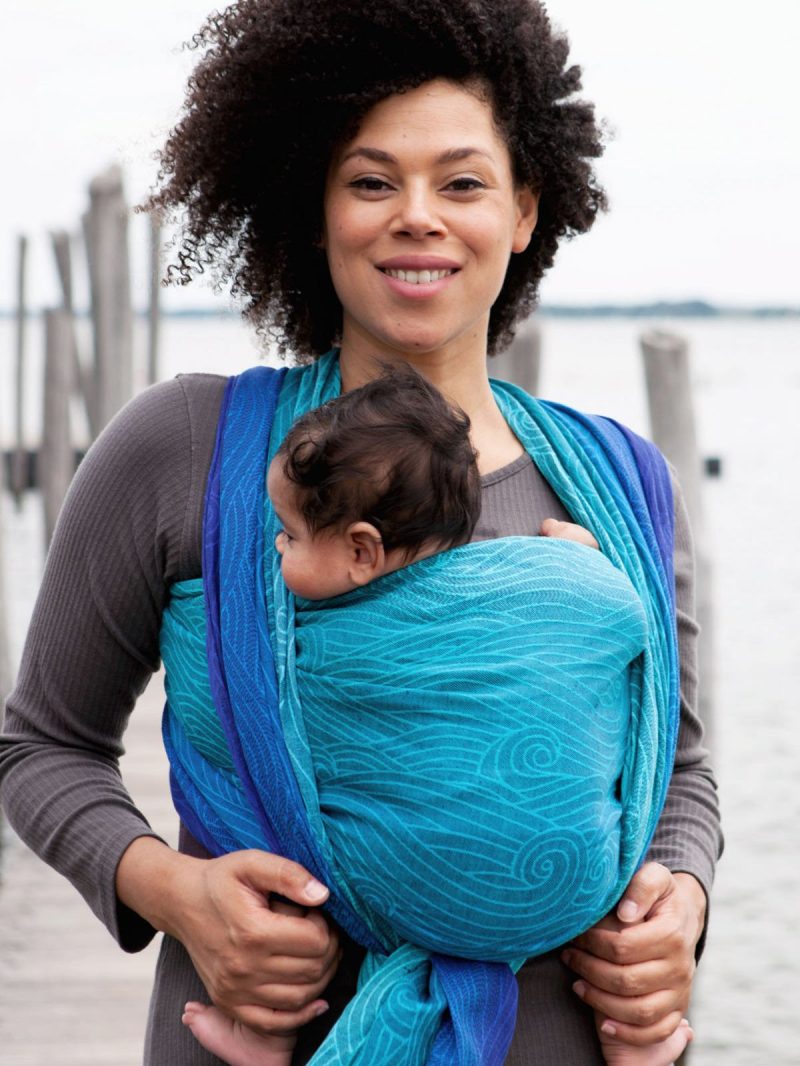 Rei Harbour Baby Wrap Action 4