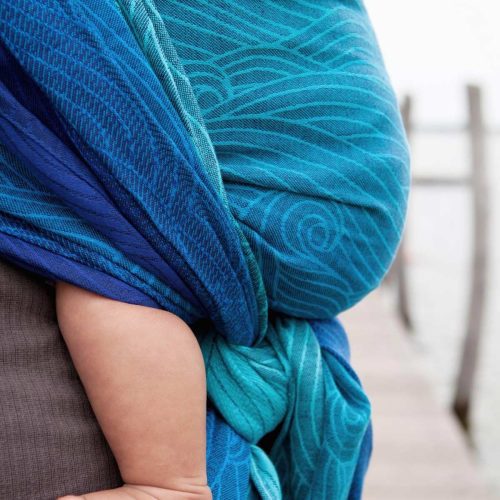 Rei Harbour Baby Wrap Action 5