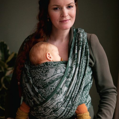 Shire Westfarthing Baby Wrap Action 8