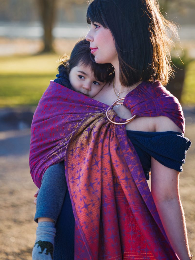 Silent Night Delights Ring Sling Oscha 1